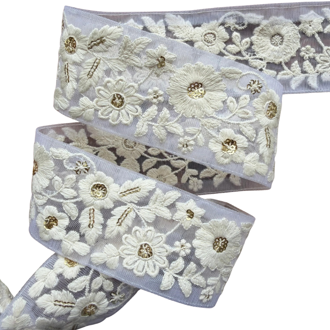 White Lace Flowers Ribbon