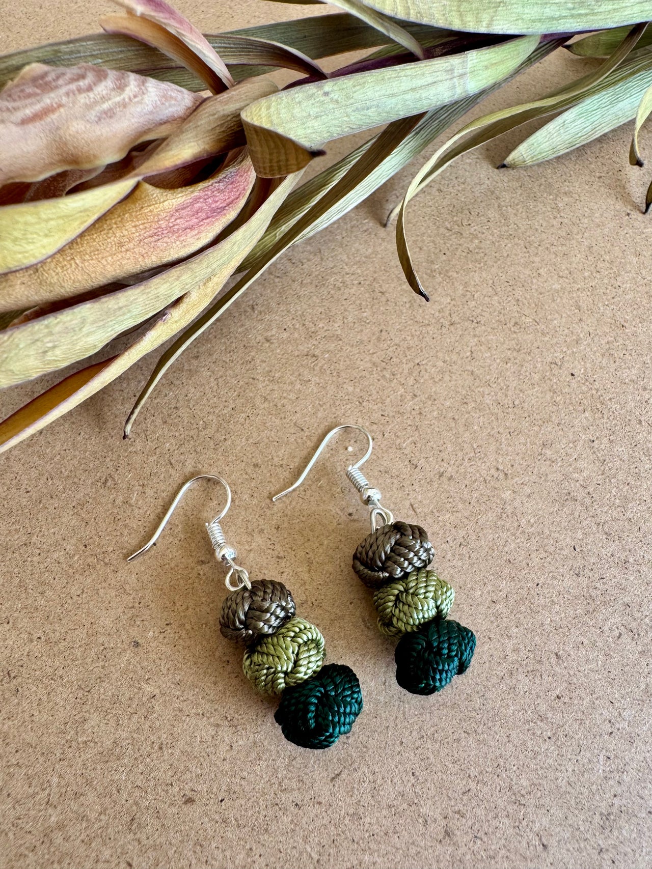 Green Ball Earrings - EM009